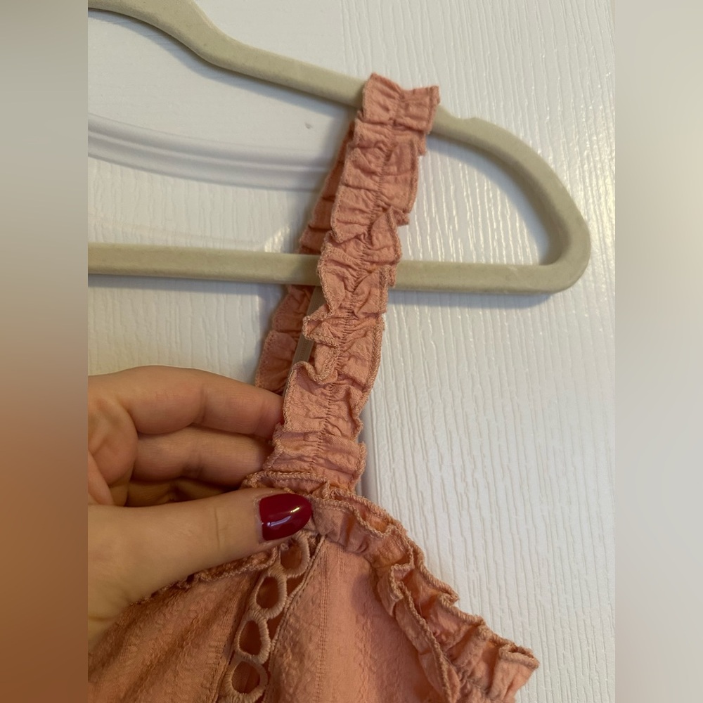 Tiger Mist Ruffle Crop Top - Picture 5 of 7